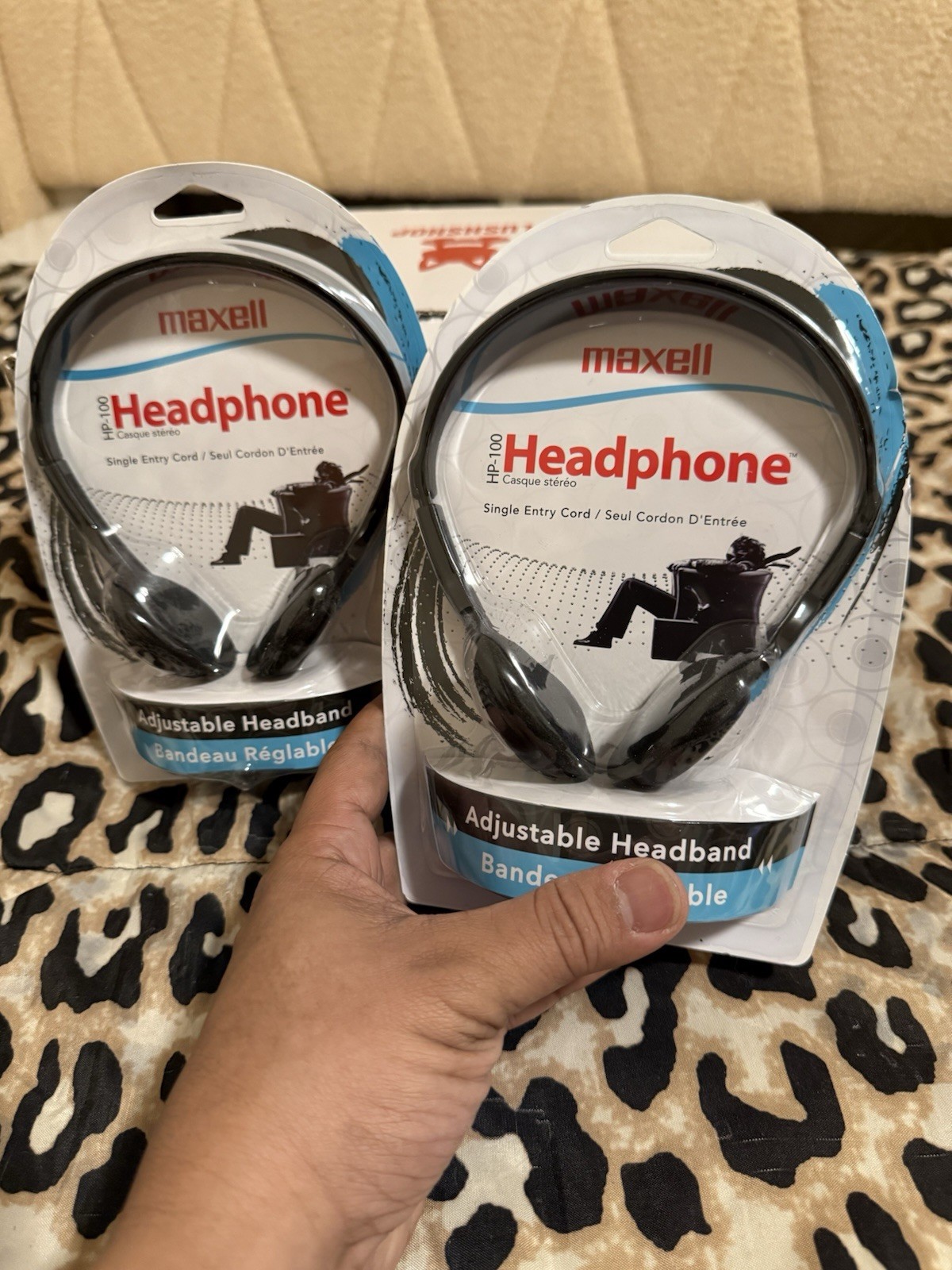 2 PACKS OF of Maxell HP-100 Lightweight Stereo Headphones. Brand New