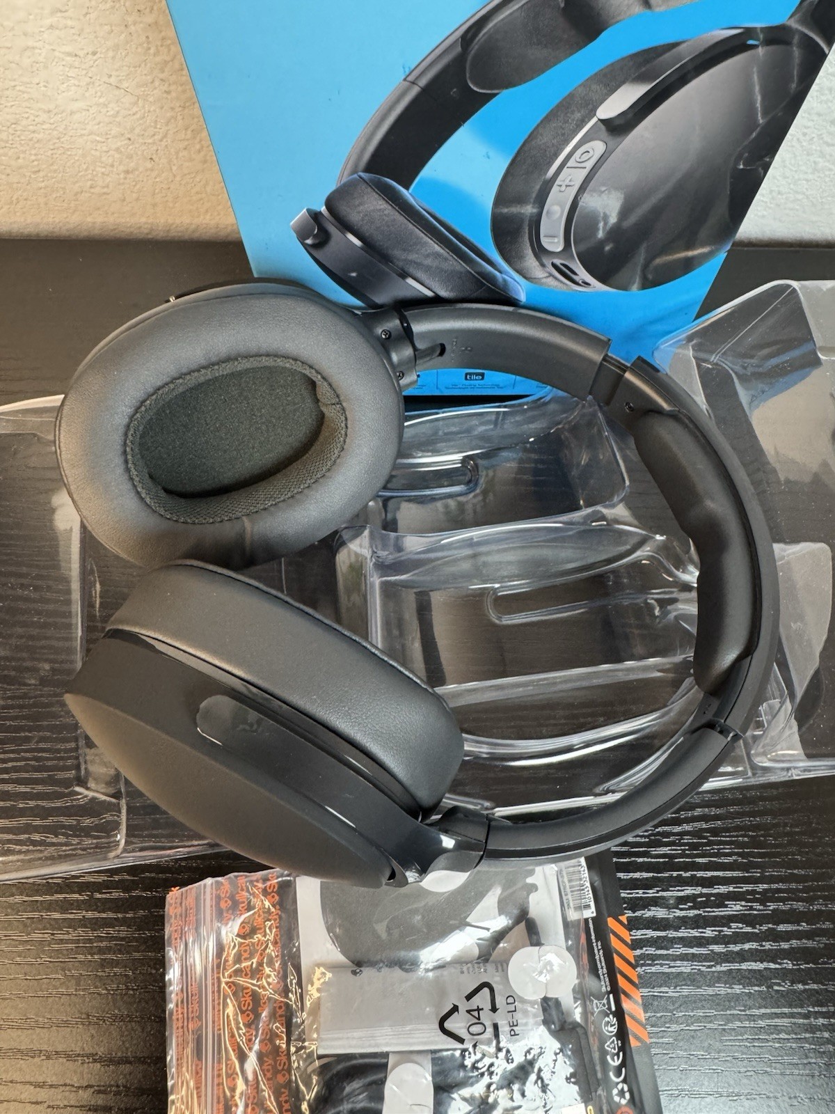 Skullcandy Hesh Evo Wireless Over-Ear Headphones – True Black
