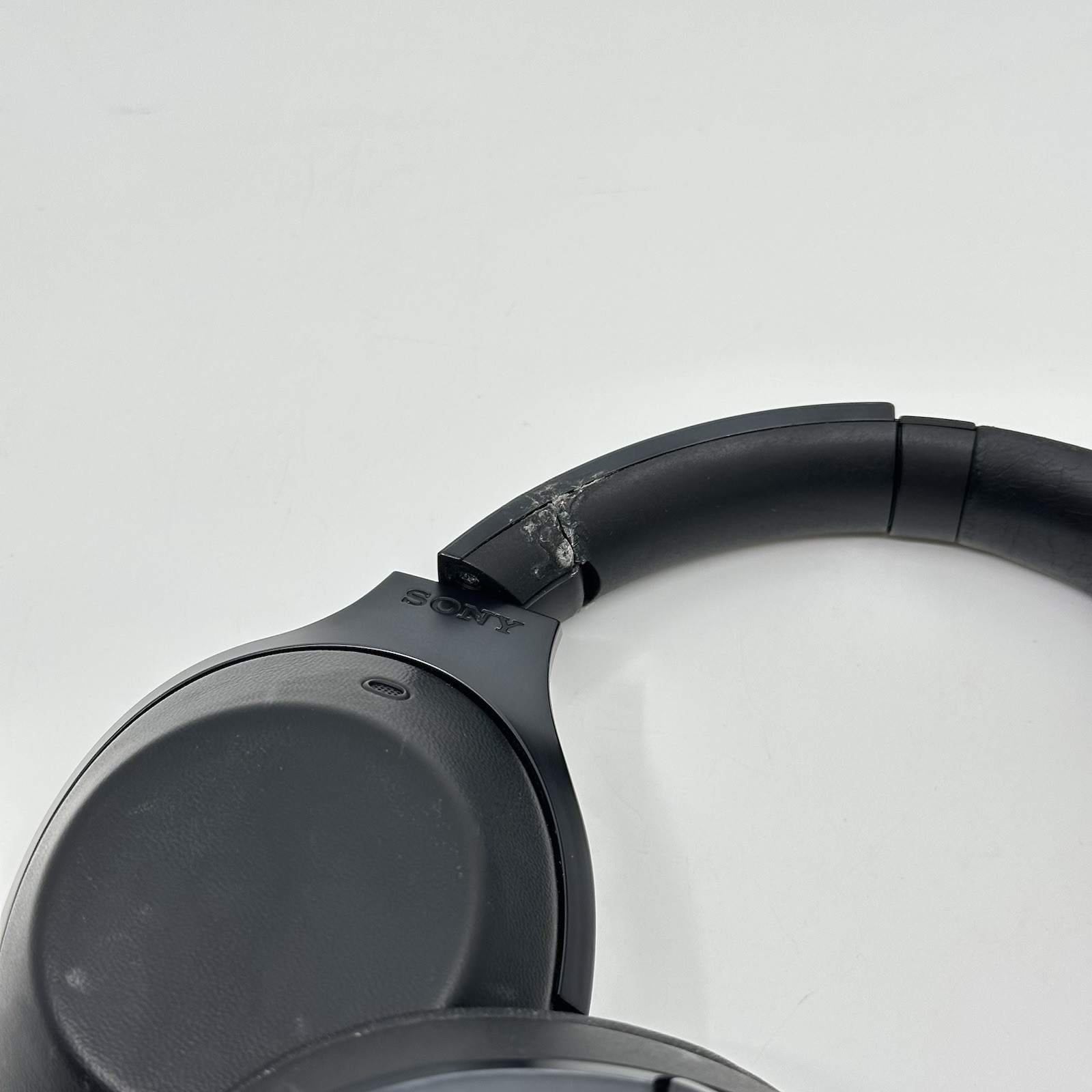 Sony MDR-1000X Wireless Noise-Canceling Headphones – Black Tested Working