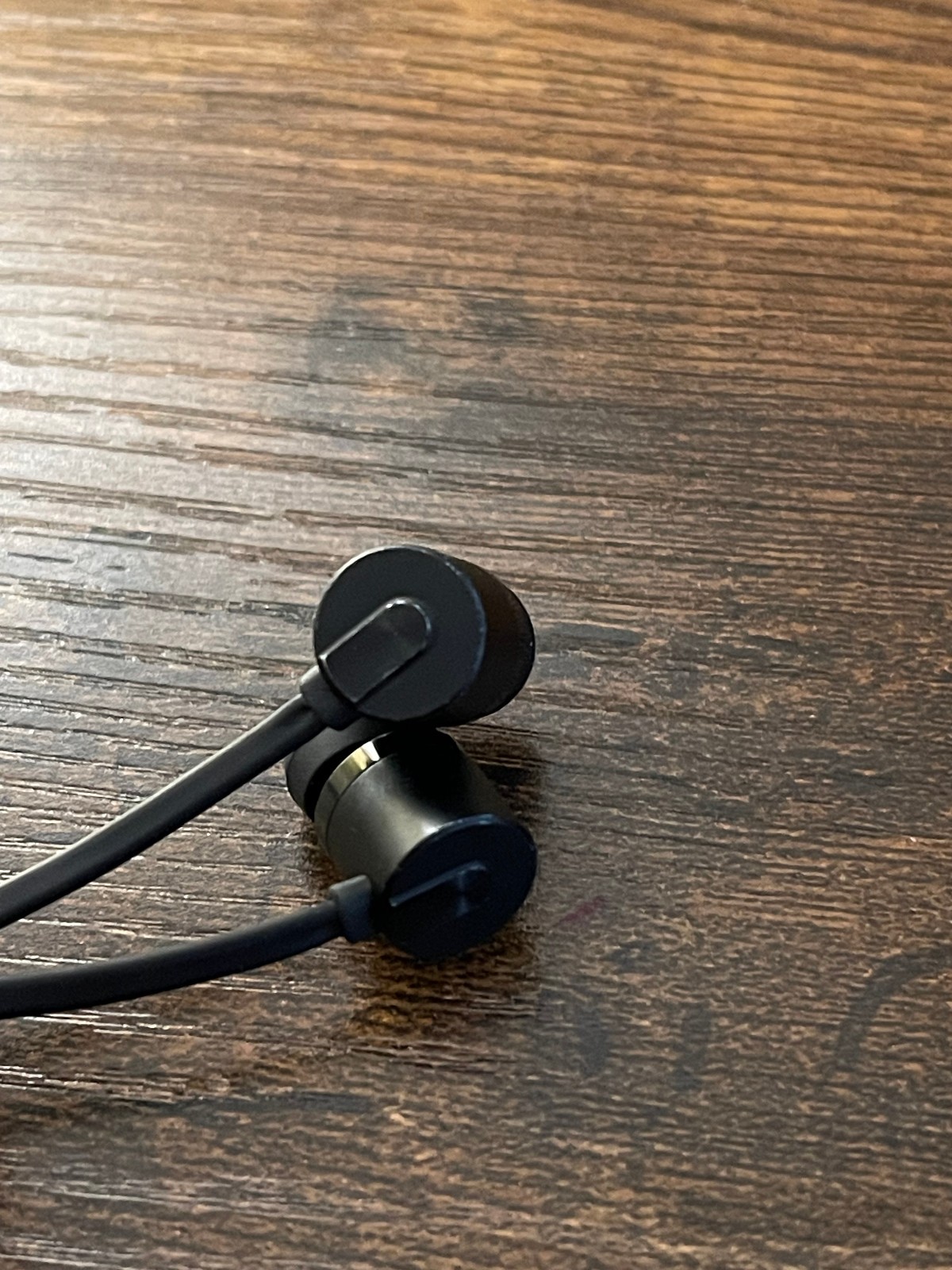 Unbranded Black In-Ear Earbud Headphones with USB-C Port Connector & Remote