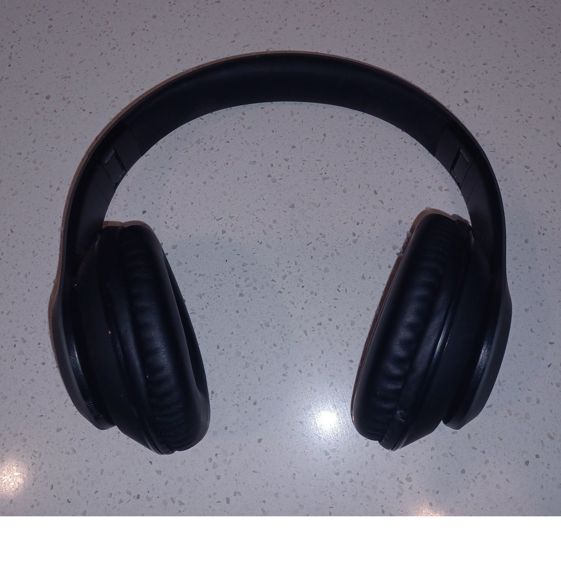 IJOY/SoundLogic XT Wireless Bluetooth Stereo Headphones Black/Pink