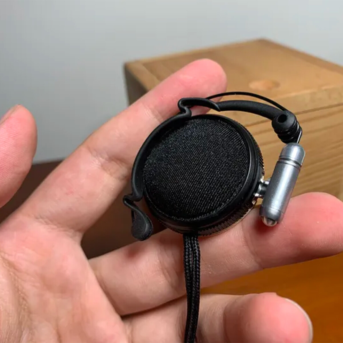 Original Audio-Technica ATH-EM7X Adjustable Aluminum Clip-On Headphones