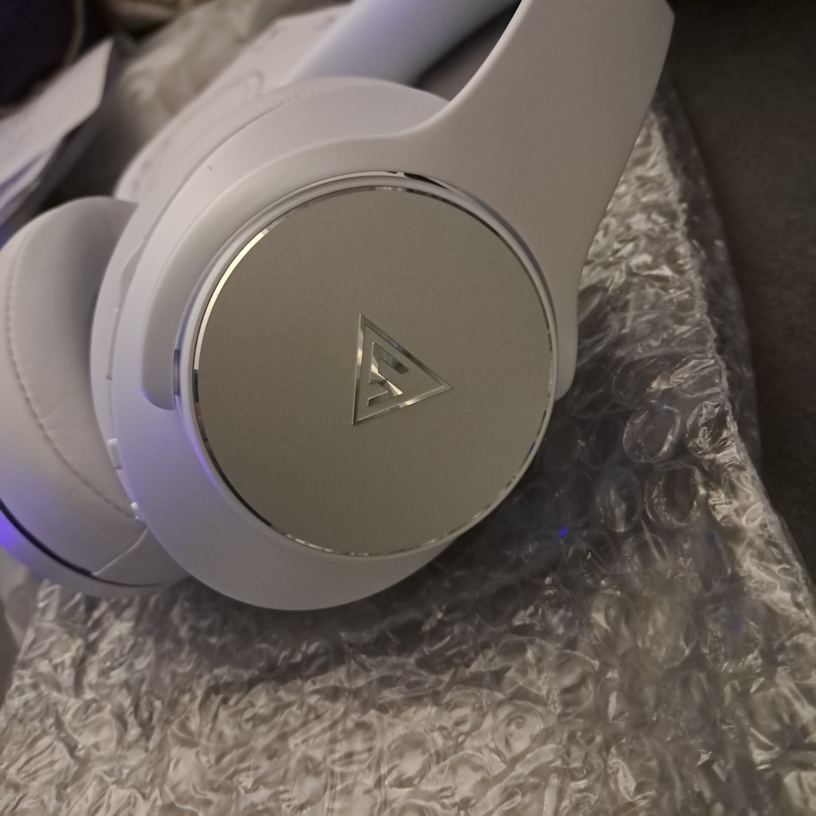 DOQAUS Bluetooth Headphones over Ear**Open Box Special