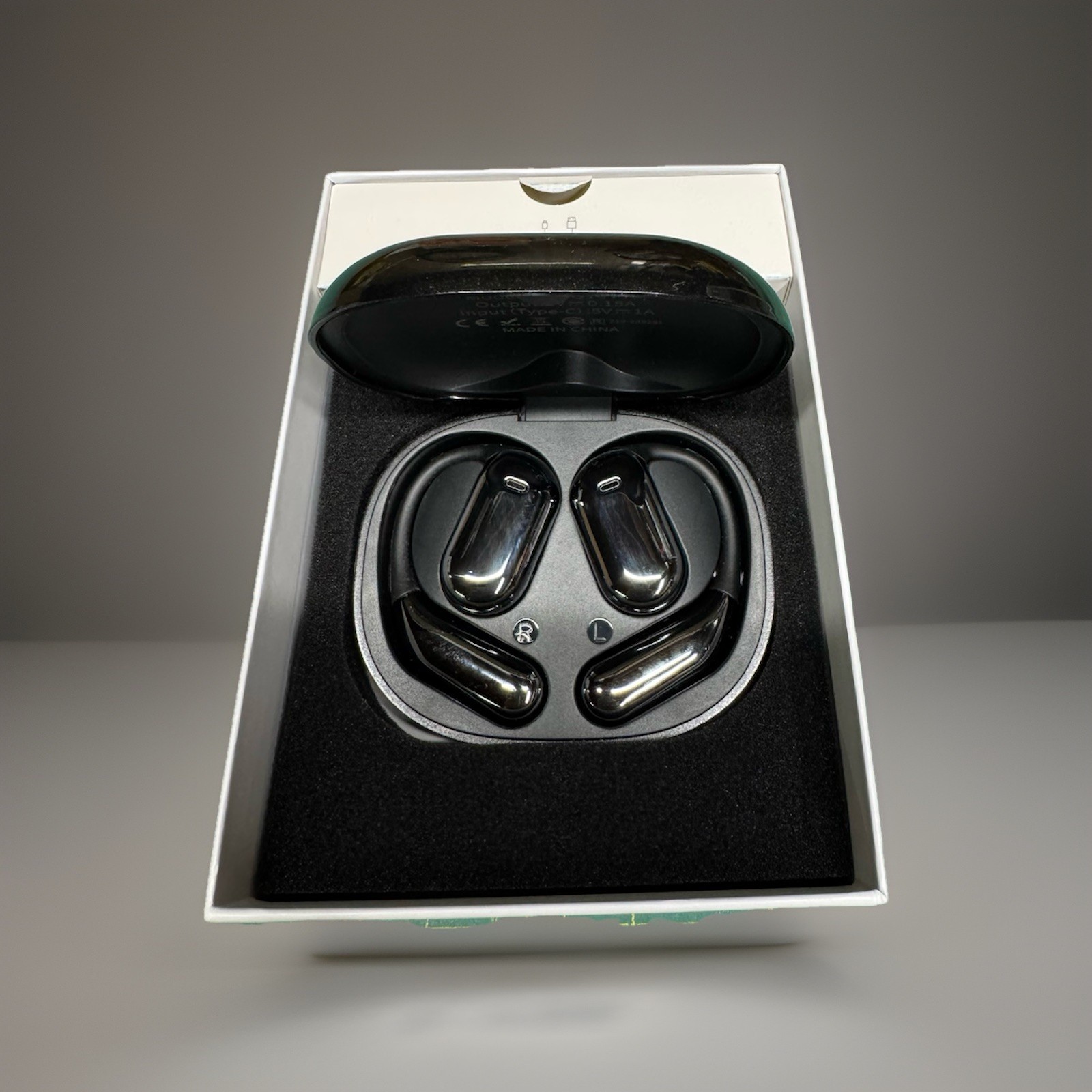 OPEN BOX -YYK-Q16 Pro LCD Open-Ear Wireless Earbuds | 80H Playback | IPX6