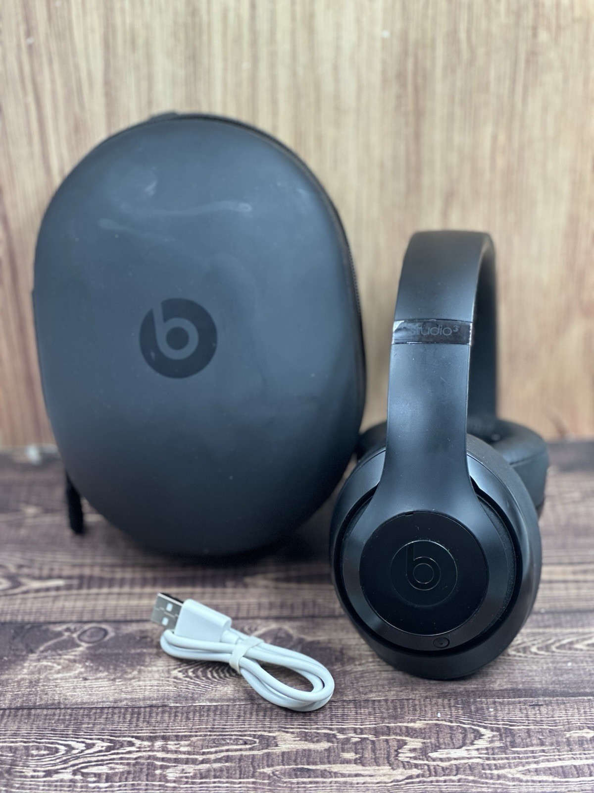Beats Studio3 Wireless Headphones – Matte Black Studio 3 W/ Case & Cord- VG