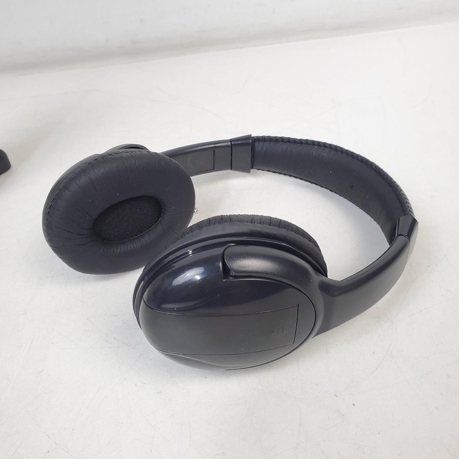Pyle Home PHPW2 FM Hi-fi Wireless Headphones with Super Bass