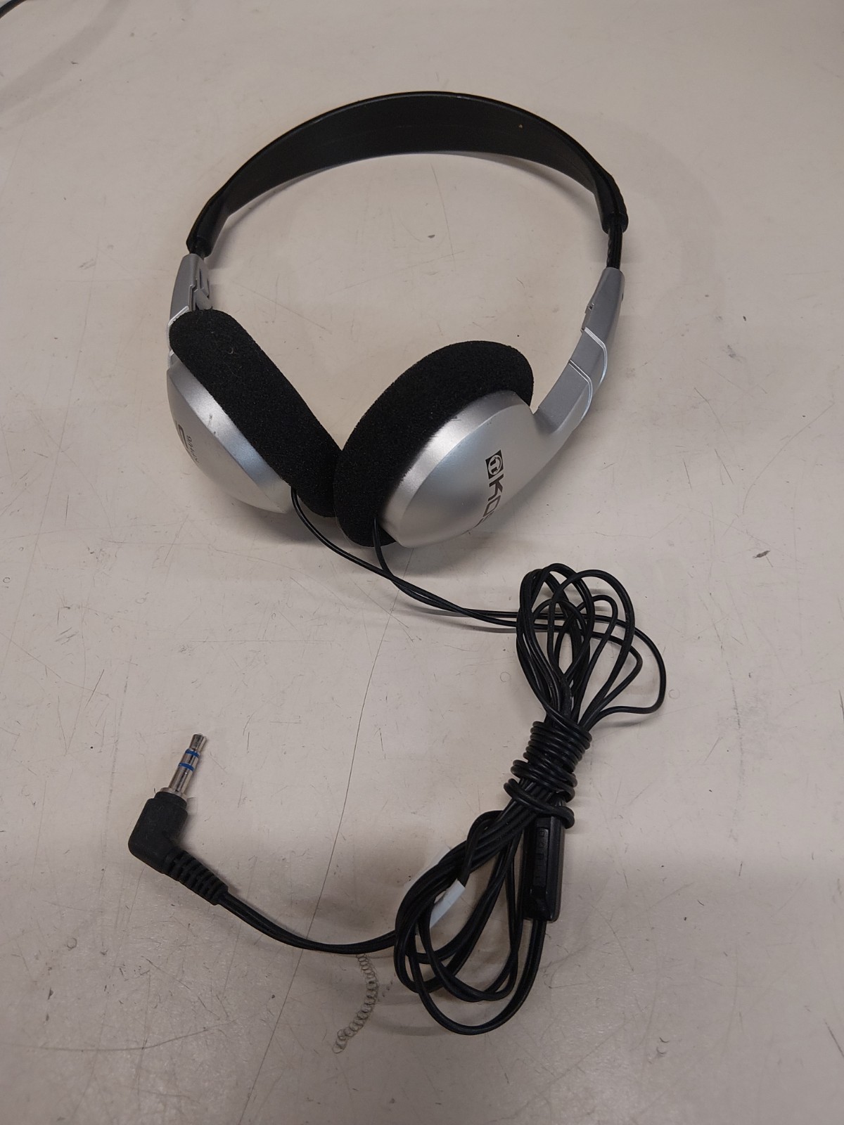 Koss KPH/6 Portable Stereophone Ultra Light Headphones Inline Volume Control