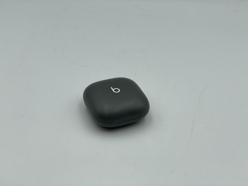Apple Beats Fit Pro True Wireless Bluetooth Wireless Earbuds – Gray