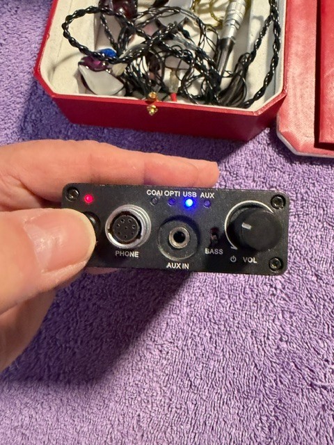 Unique Melody pure platform pp6 combo amp and 2 pairs ear buds
