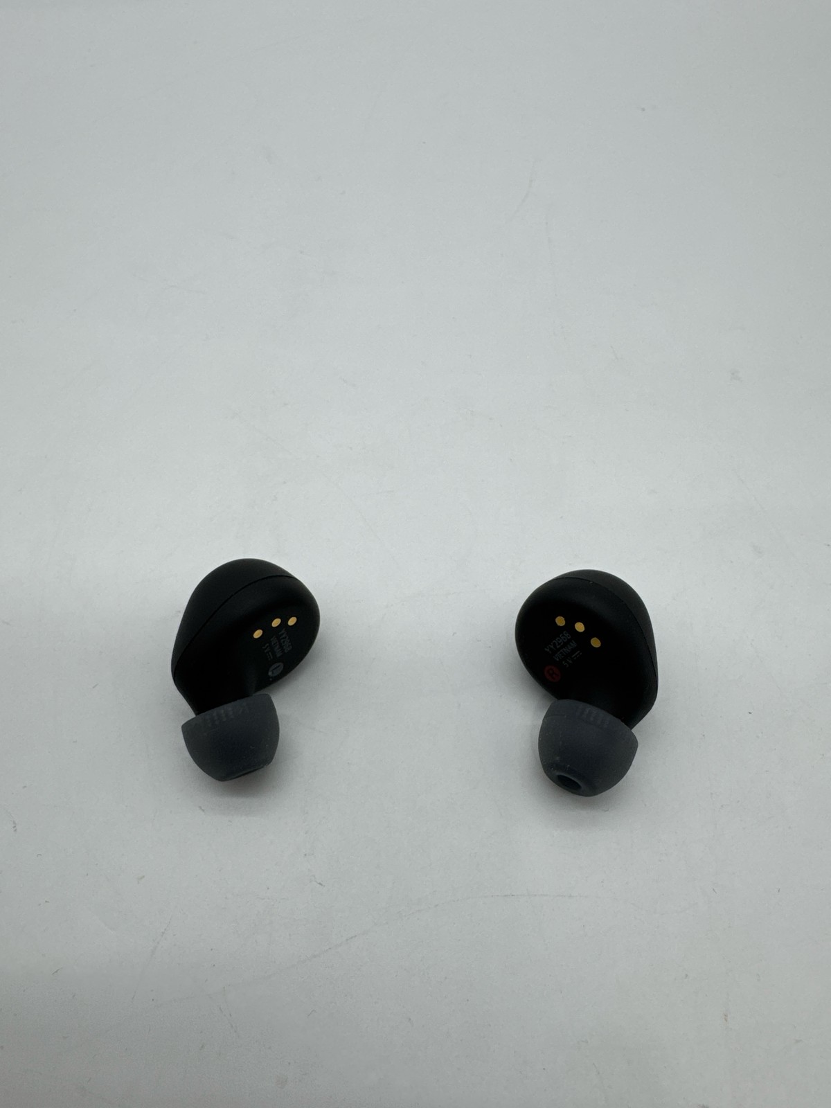 (BROKEN) Sony WF-C700N Truly Wireless Noise Canceling in-Ear Earbud Black