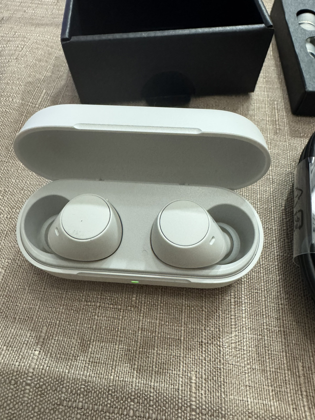 Sony WF-C510 Truly Wireless in-Ear Bluetooth Earbud Headphones – WHITE