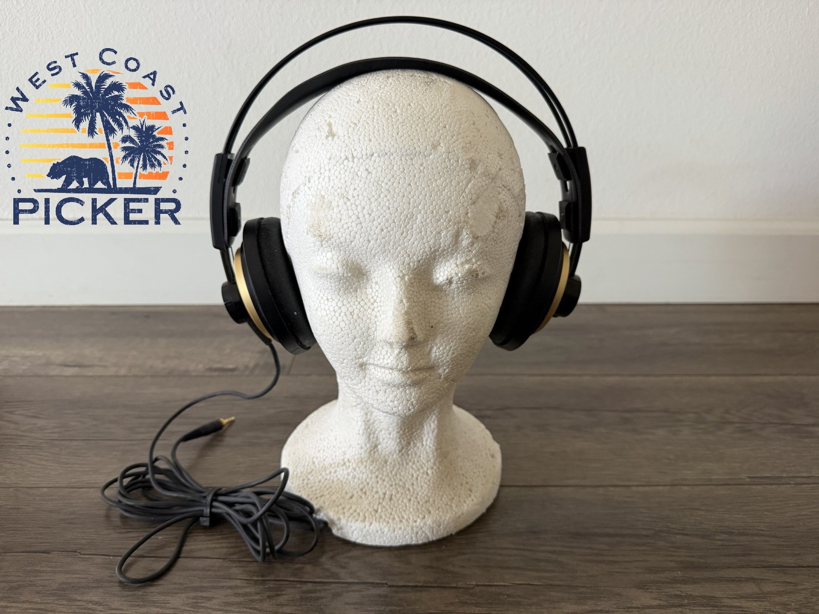 AKG Monitor K141 Headphones Made in Austria (Tested Work Great)