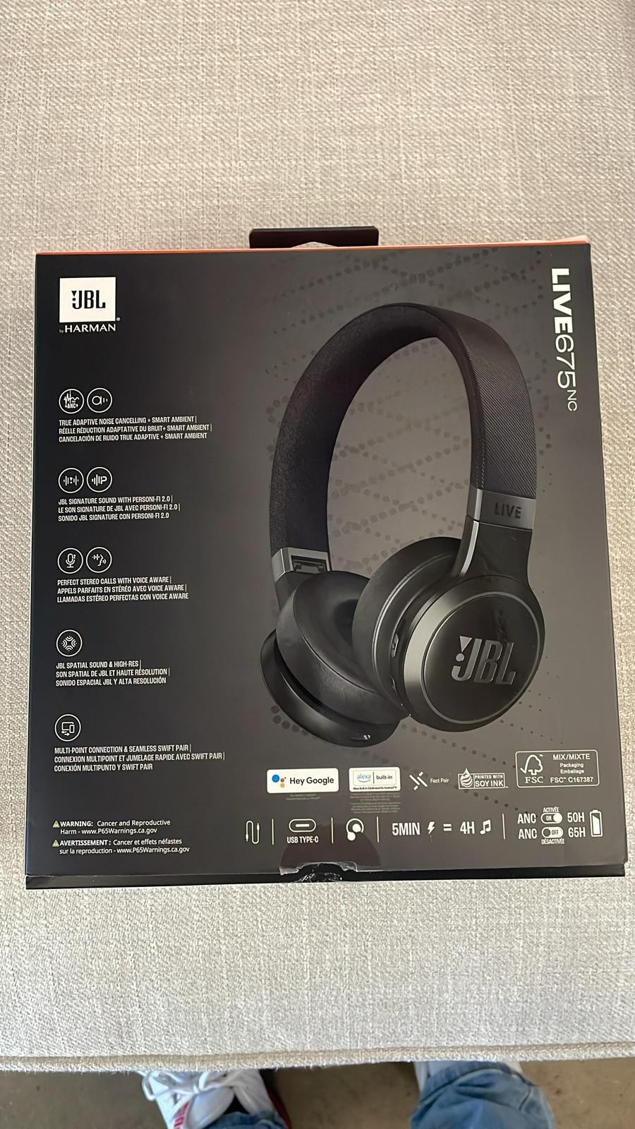JBL Live 675NC Wireless True Adaptive Noise-cancelling On-Ear Headphones