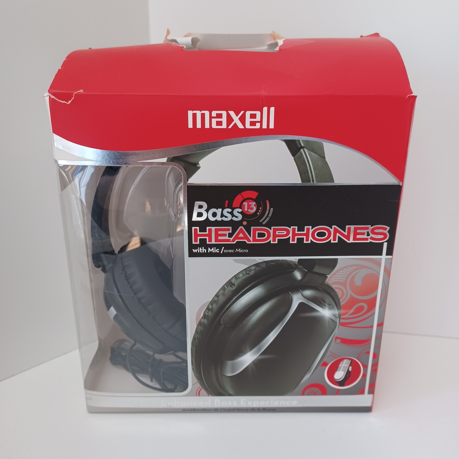 Maxell Lightweight Enhanced 40mm Bass Noise Isolating Headphones Black with Mic