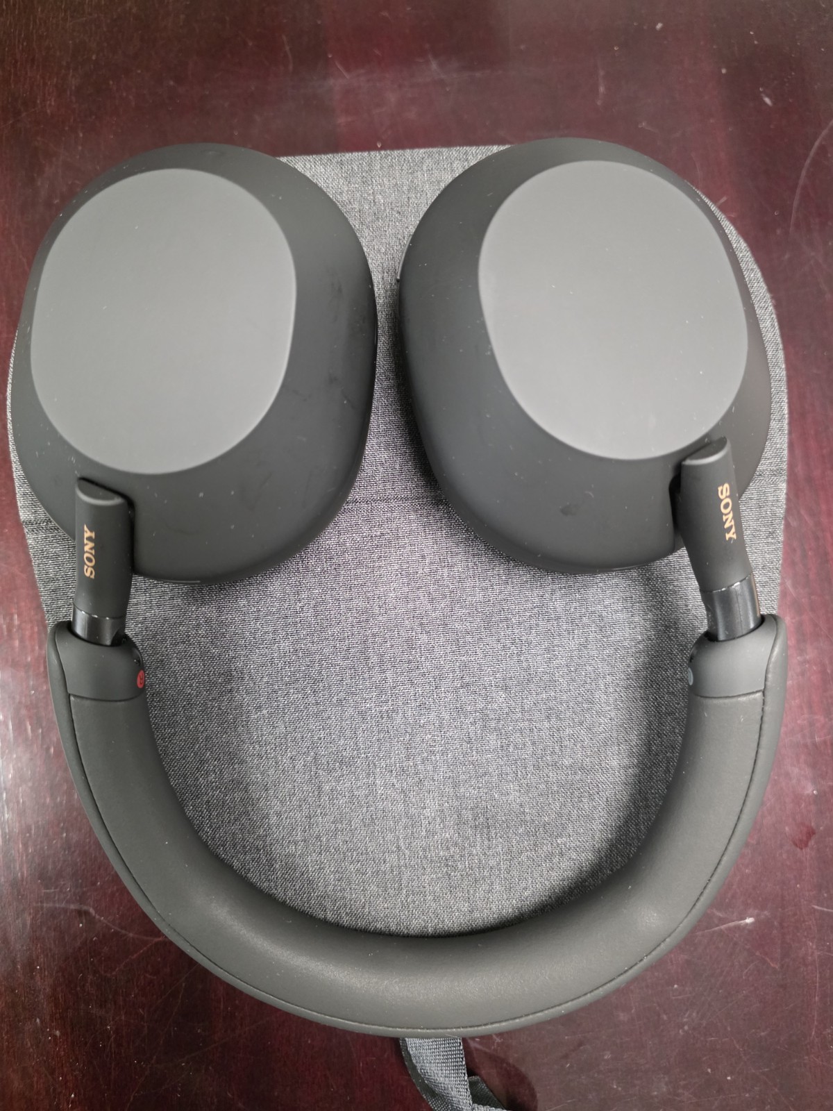 Sony WH-1000XM5/B Wireless Bluetooth Headphones Noise Canceling