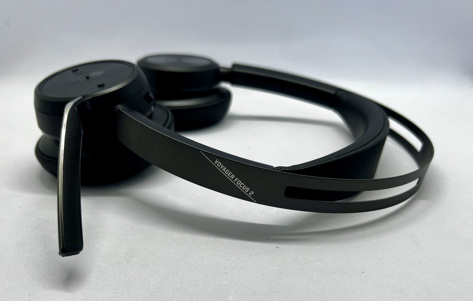 Poly Voyager Focus 2 On-Ear Stereo Headset Black Bluetooth Adjustable Headband