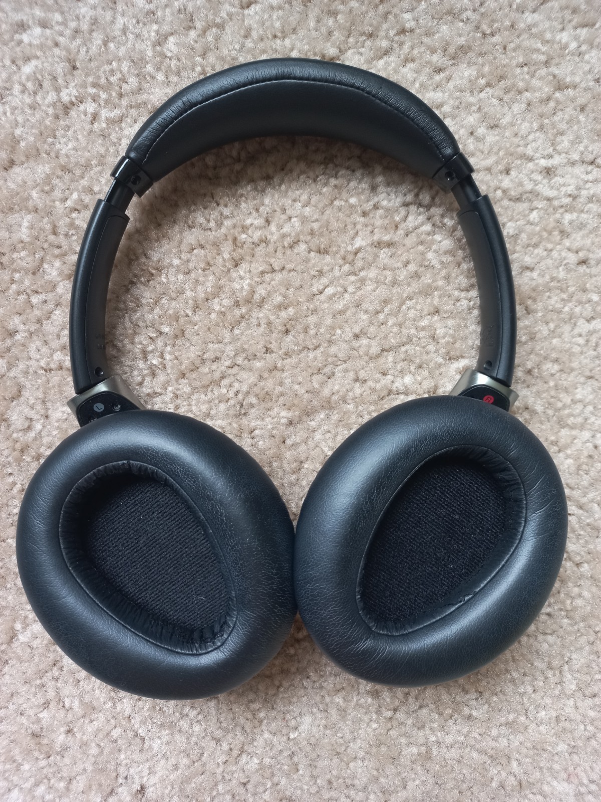 Sony MDR-10RNC Headphones