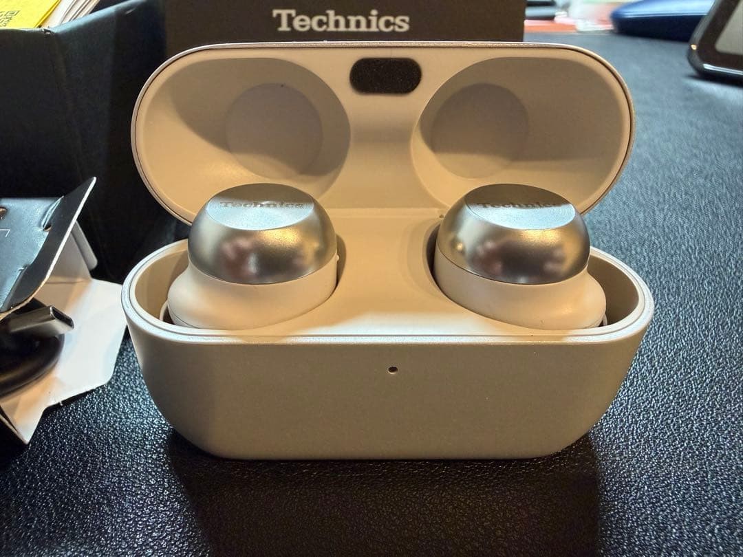 Technics EAH-AZ100 Wireless Earbuds Silver Bluetooth