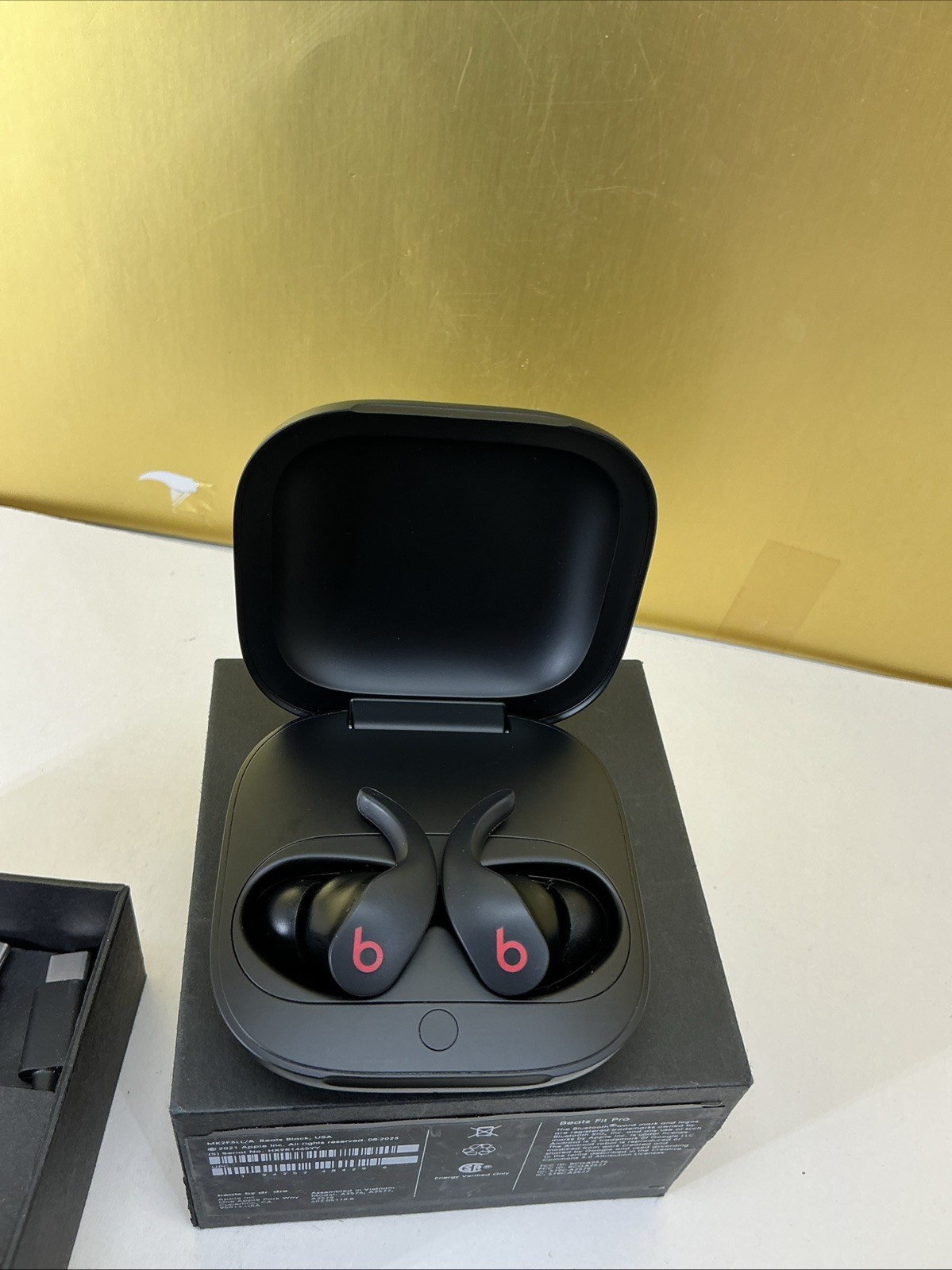 BEATS FIT PRO TRUE WIRELESS NOISE CANCELLING IN-EAR HEADPHONES MK2F3LL/A BLACK