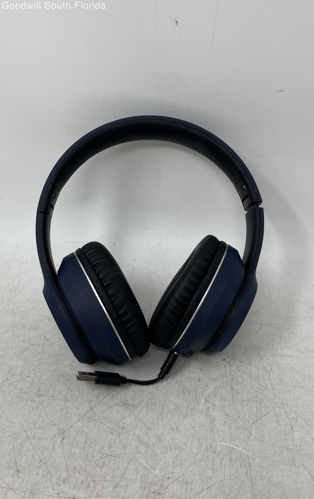 Quikcell Navy Blue Black Foldable Over The Ear Headphones With Cable Not Tested