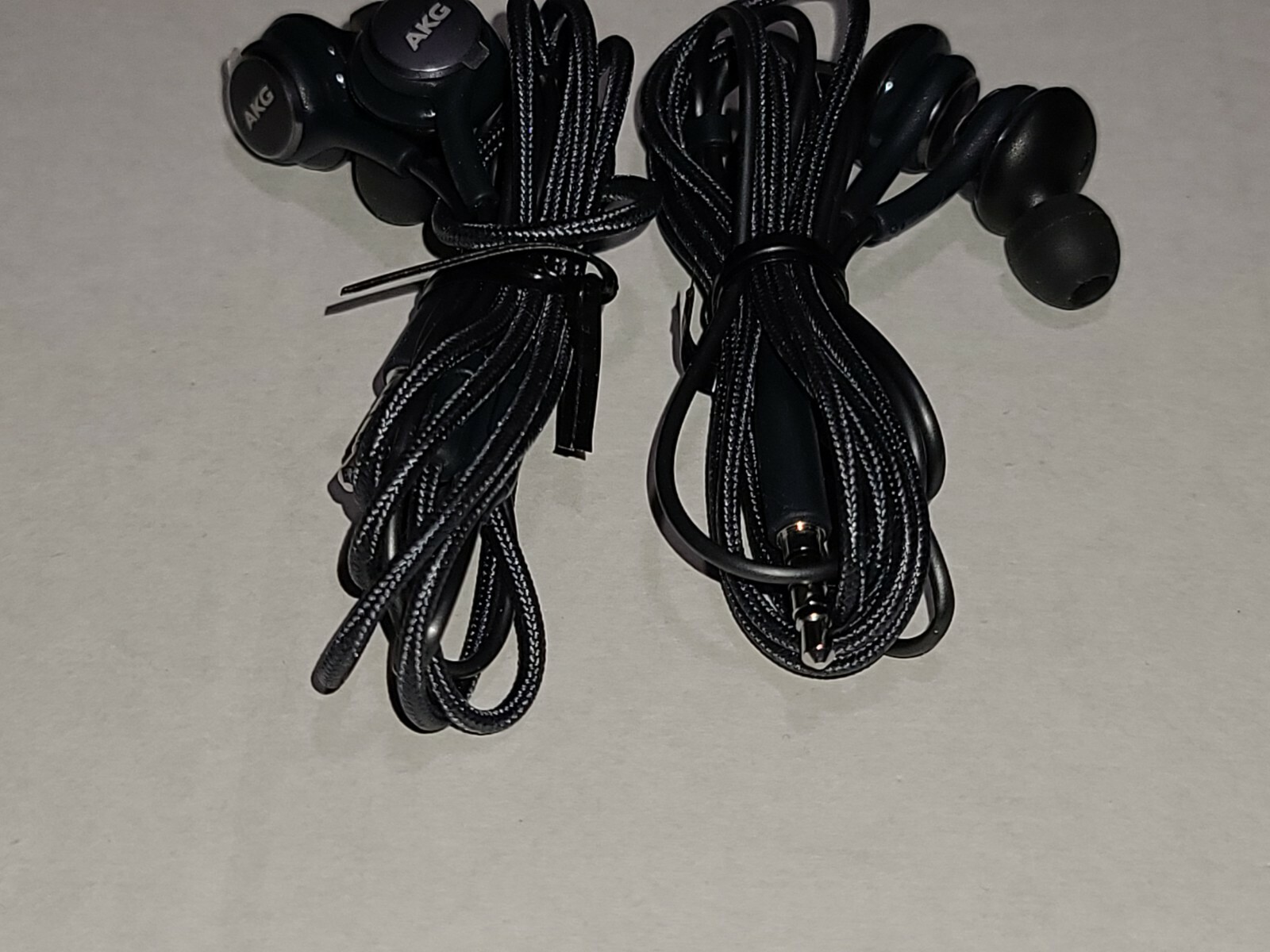Lot 2/ OEM Samsung Galaxy AKG Earphones Earbuds type 3.5mm standard