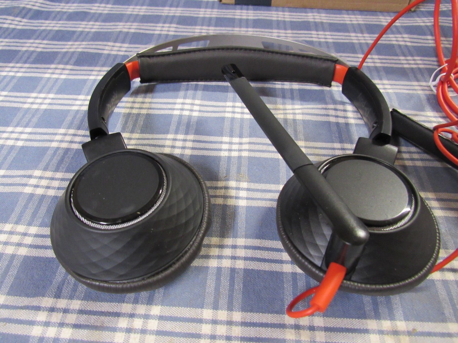 Poly Blackwire 5220 USB Stereo Wired Headset (Open Box) #1 FAST FREE SHIPPING.