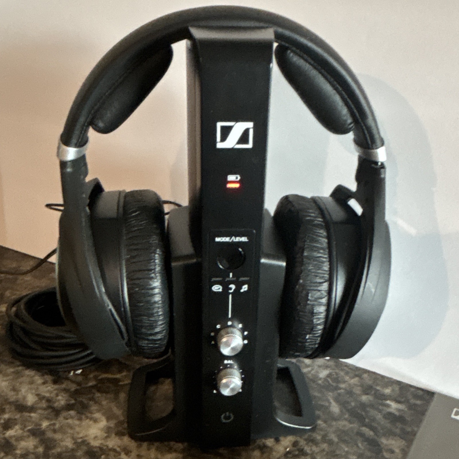 Sennheiser RS 195 RF Wireless Rechargeable Over-Ear TV Headphones, Black