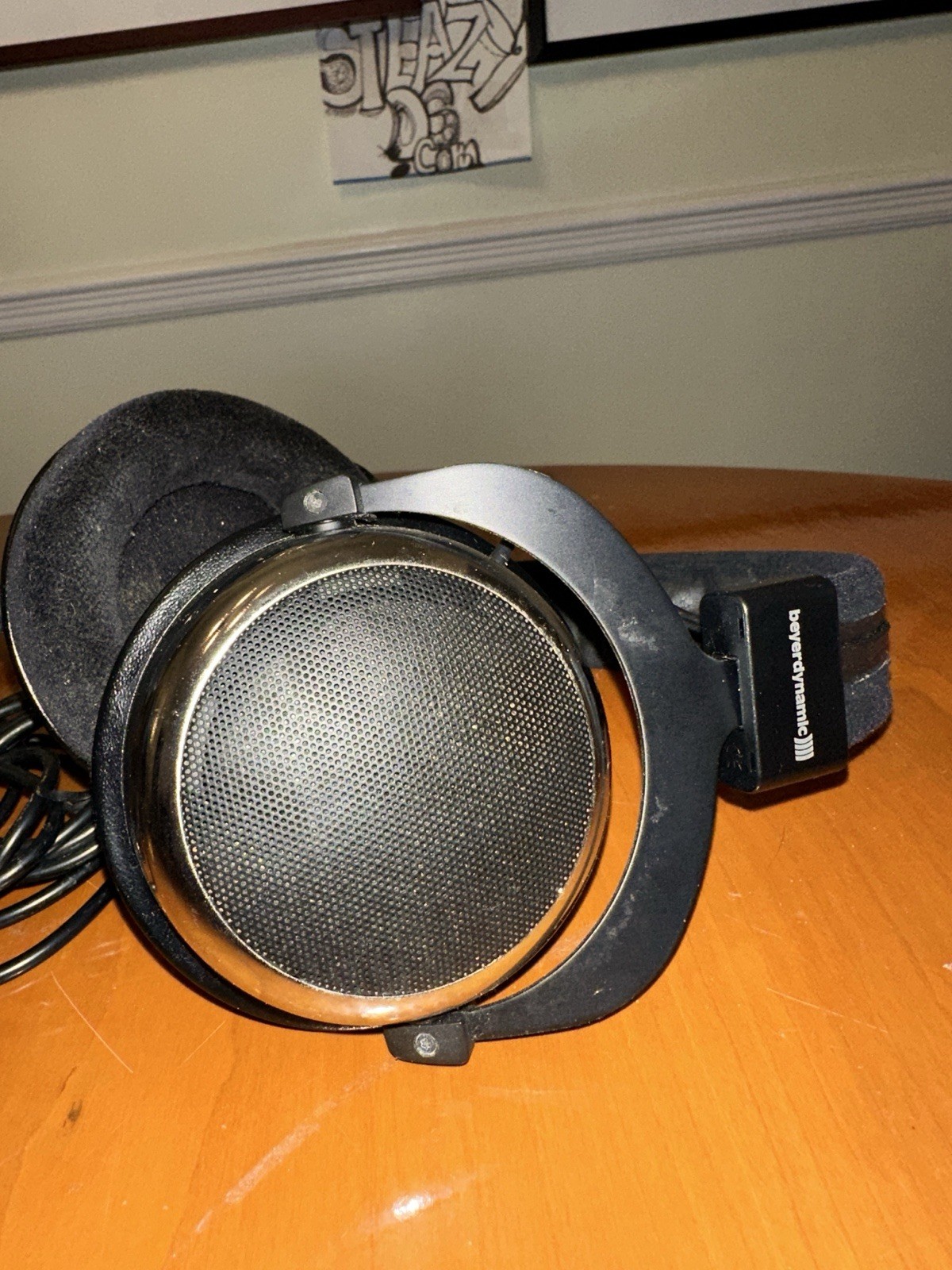 Beyerdynamic Studio Headphones Over-Ear D-74072 Germany