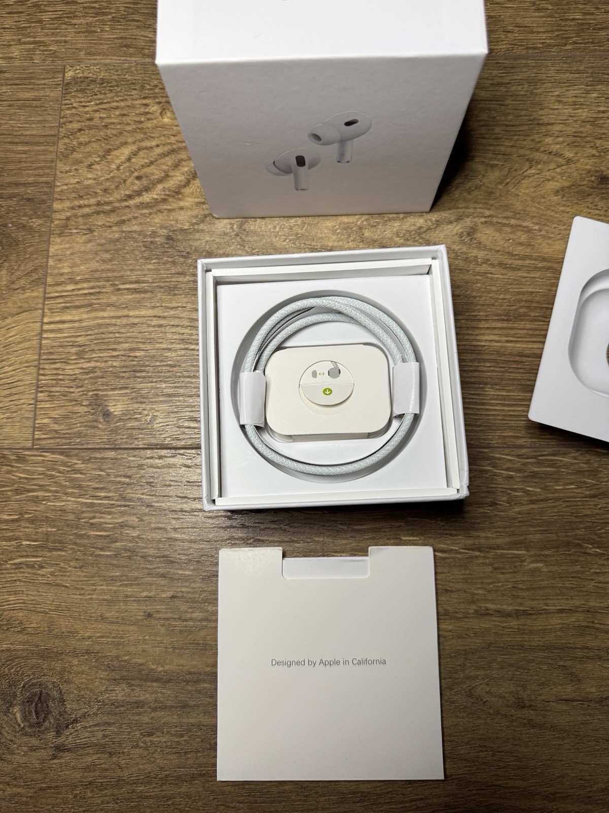 Apple AirPods Pro 2nd Gen White Bluetooth Earbuds w/ MagSafe USB-C Case