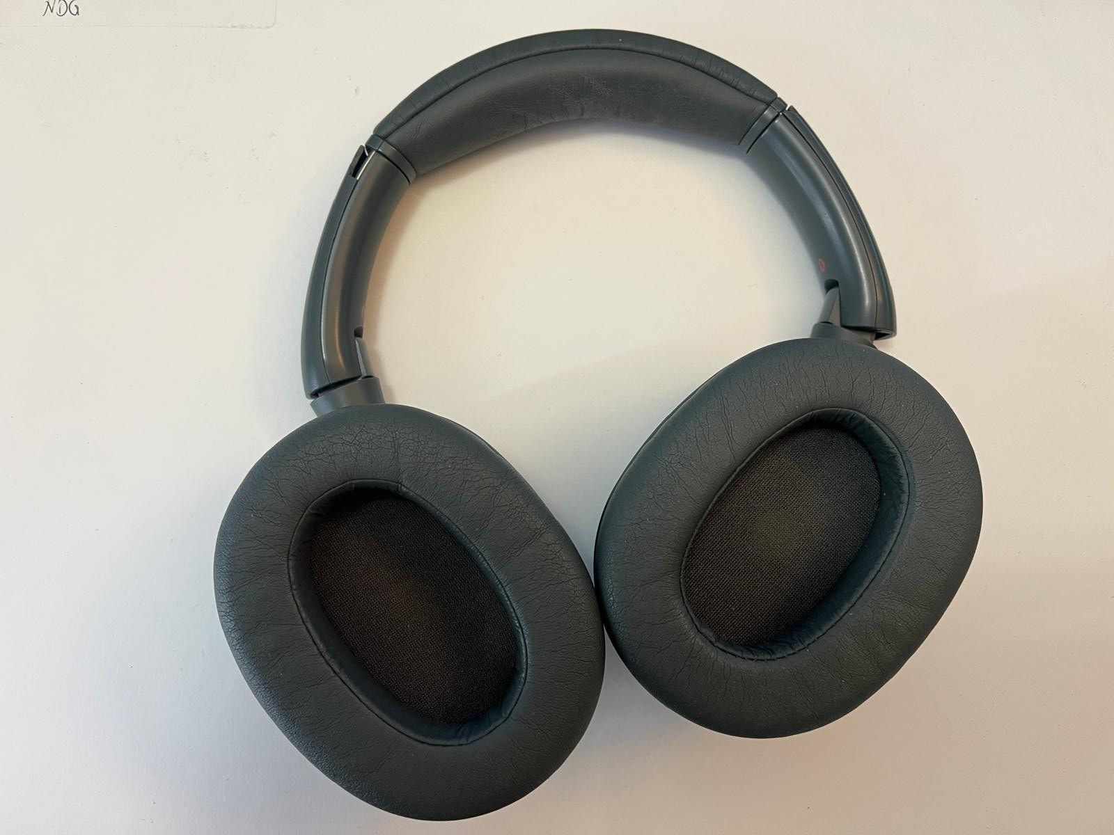 Sony ULT WEAR 900N Wireless Noise Canceling Bluetooth Headphones GRAY WHULT900N