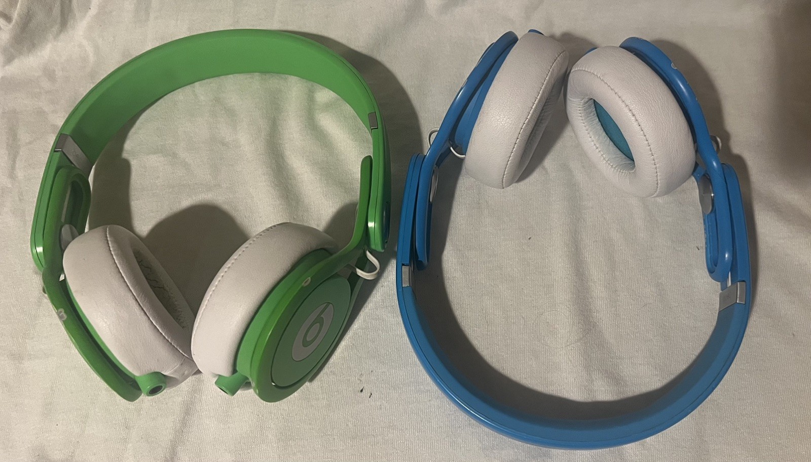 LOT of 2 RARE Beats Mixr Headphones GREEN & BLUE by Dr Dre TESTED WORKS Mixer