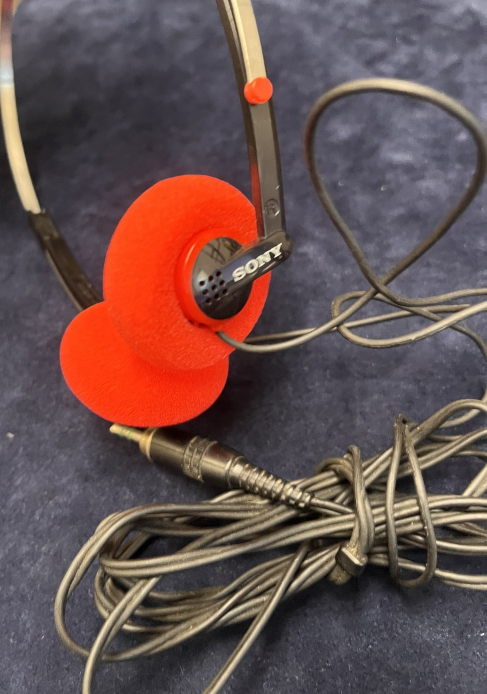 Vintage Sony MDR-010 Walkman Stereo Headphones Orange Pads Working Tested