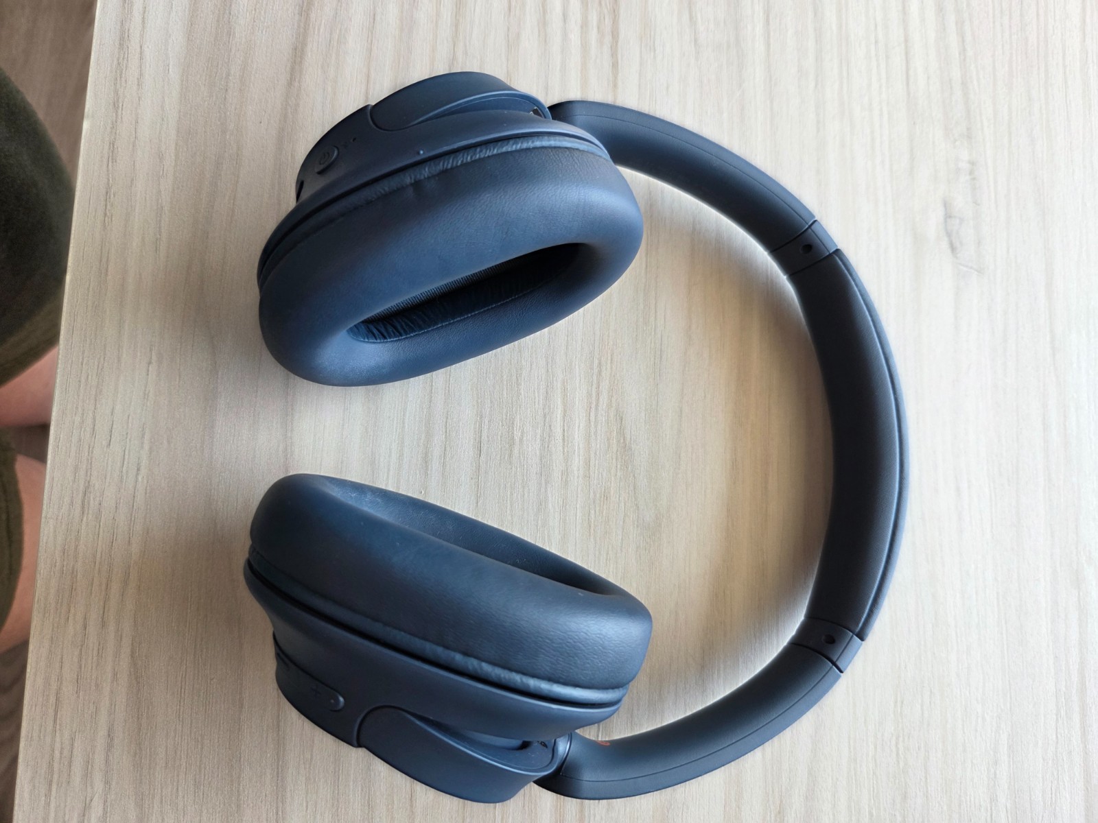 Sony WH-CH720N Wireless Noise Cancelling Bluetooth Headphones – Blue – Excellent