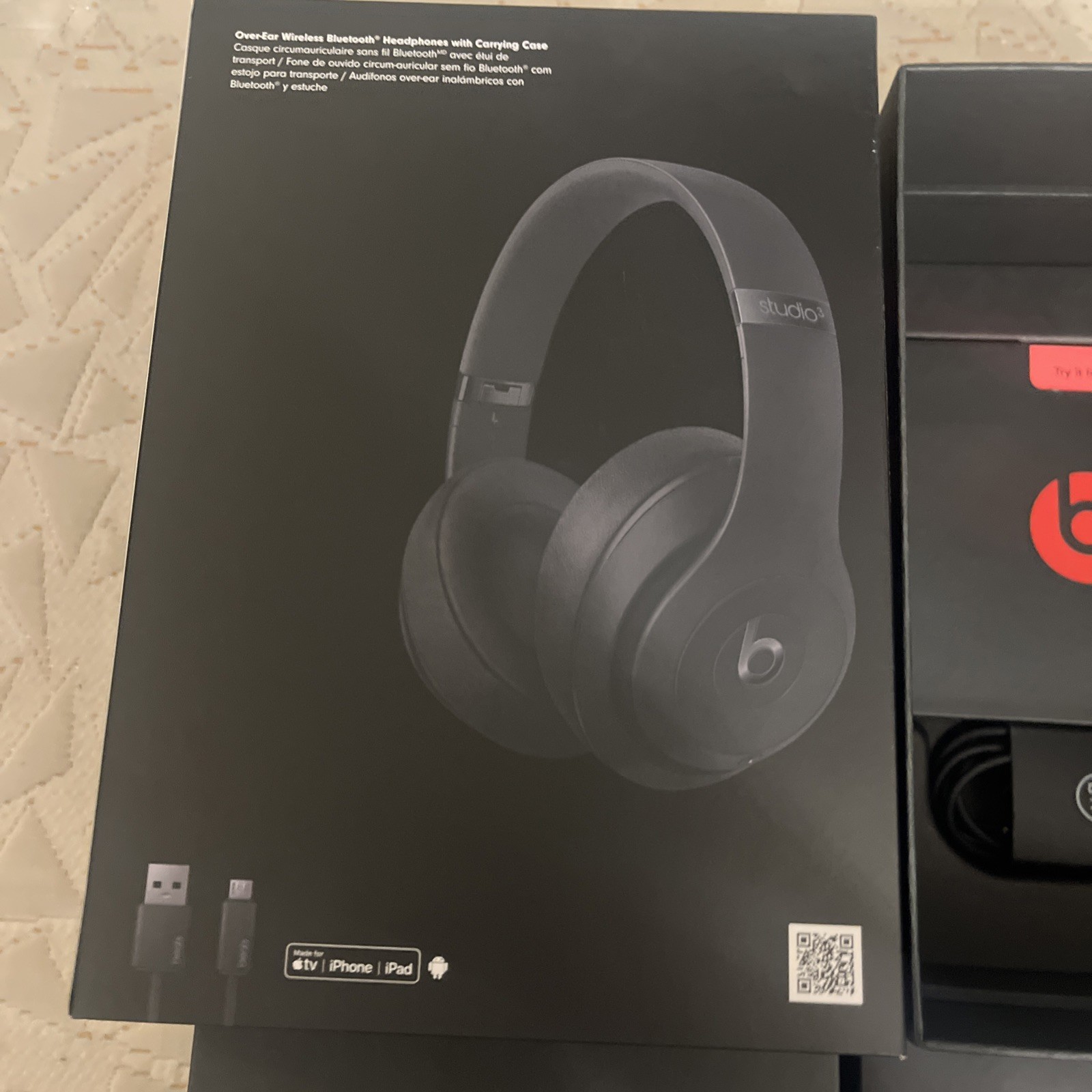 EMPTY BOX Beats Studio 2 Matte Black Wireless Bluetooth Headphones B0501