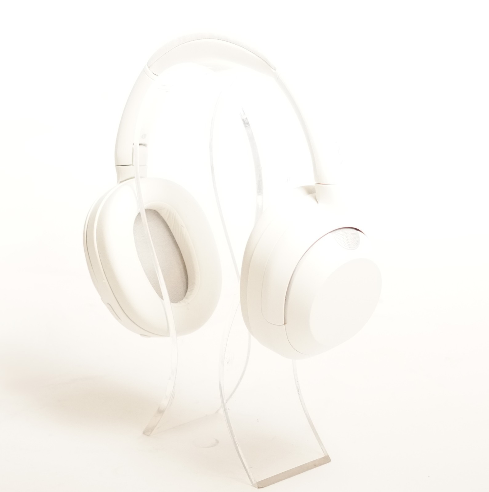 Sony ULT WEAR Wireless Noise Canceling Headphones Mic (Off-White)