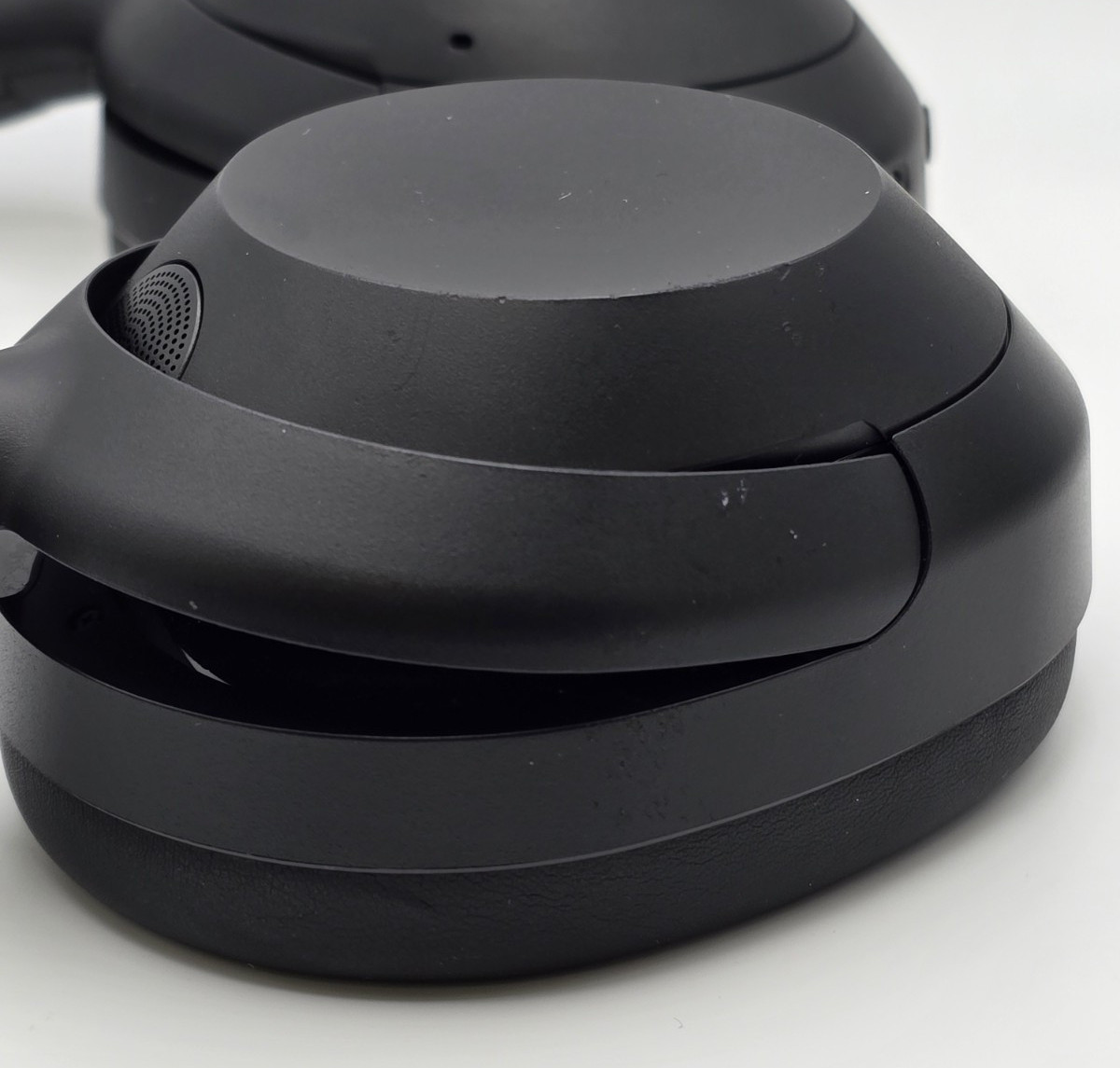 Sony ULT WEAR 900N Wireless Noise Canceling Bluetooth Headphones — Black