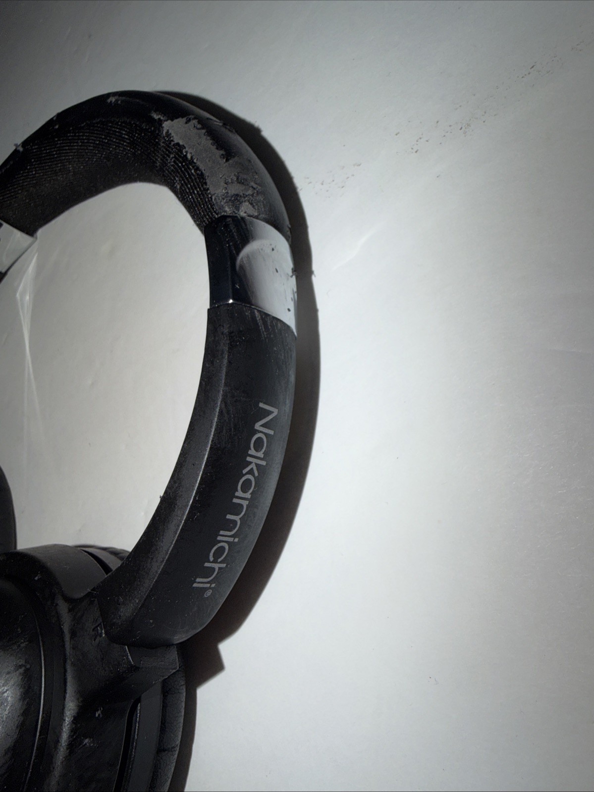 Nakamichi NC40 Noise-Cancelling Headphones, Carrying Case Included