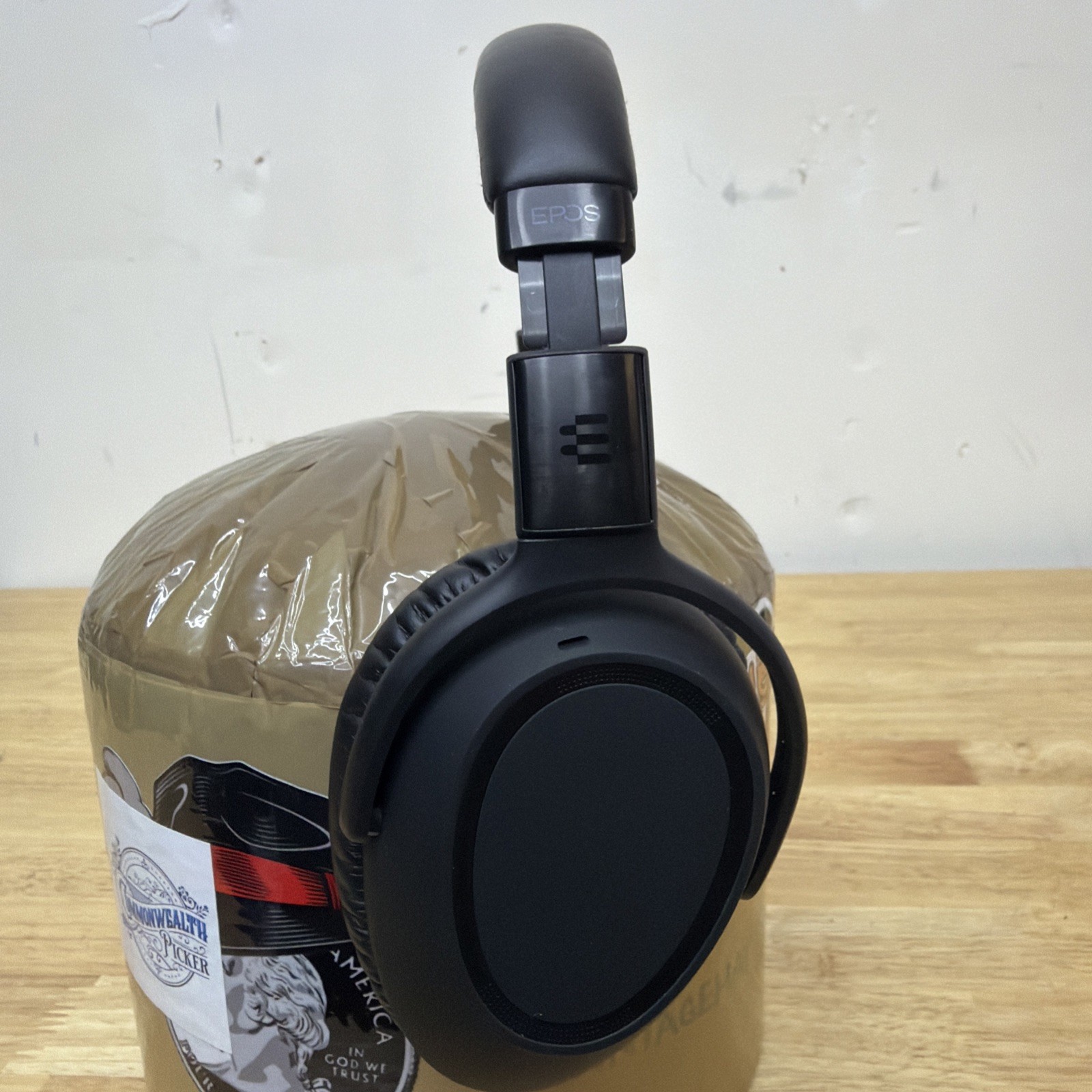 EPOS Sennheiser Adapt 660 Over-The-Ear Wireless Headphones. *MINT*