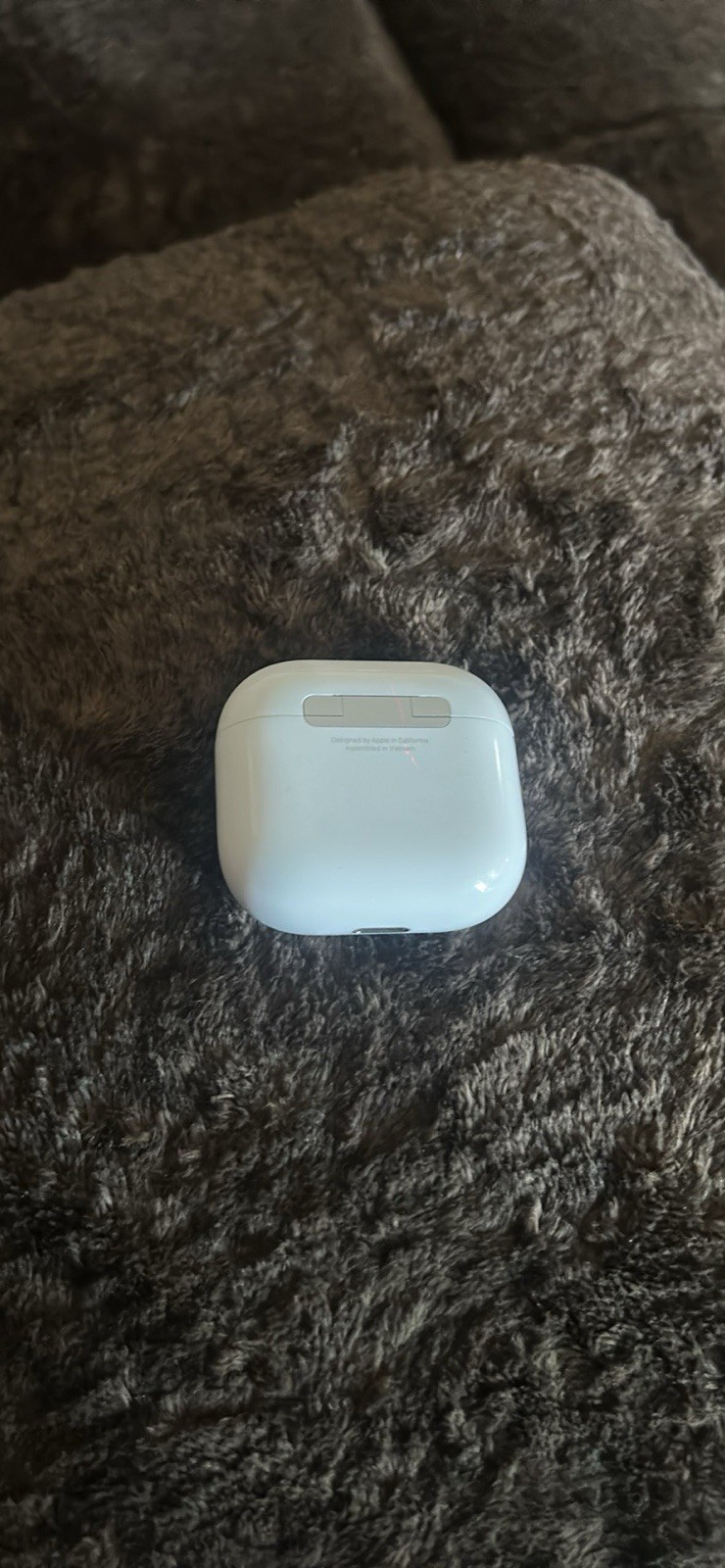 Apple AirPods (4th Generation)