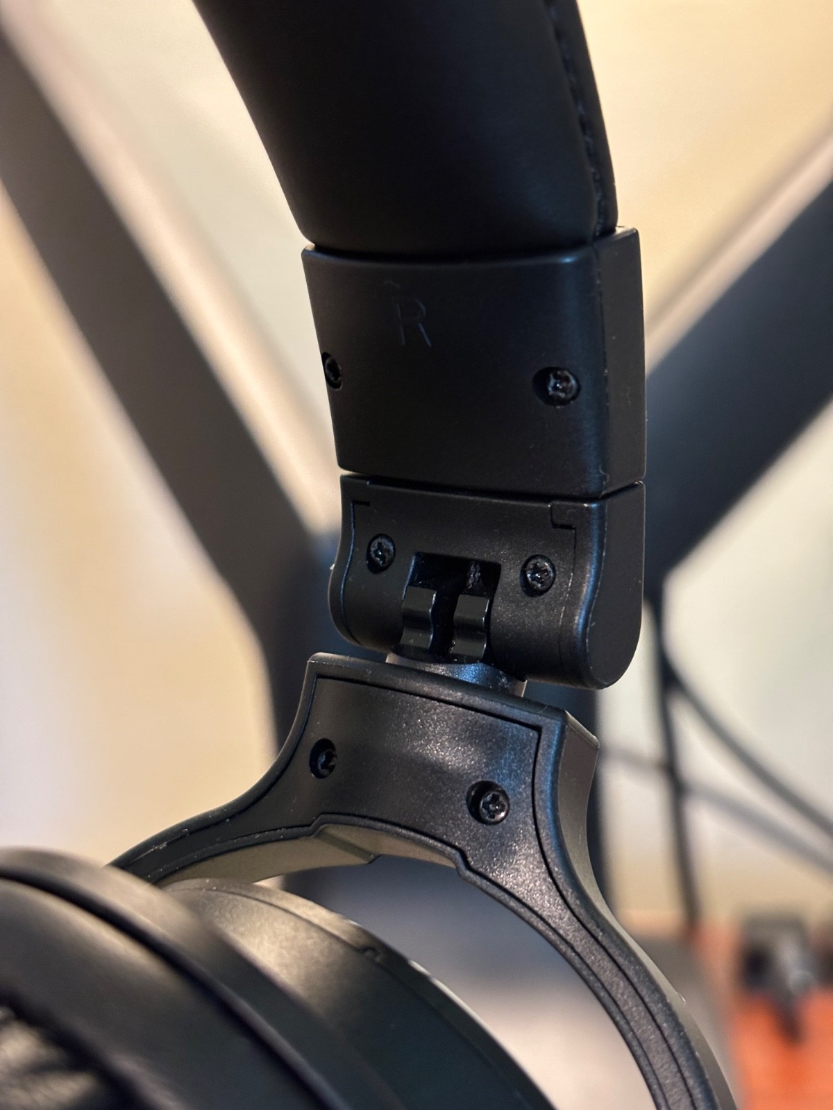 Linsoul Kiwi Ears Division Over Ear 40mm Dynamic Driver Monitoring Headphone