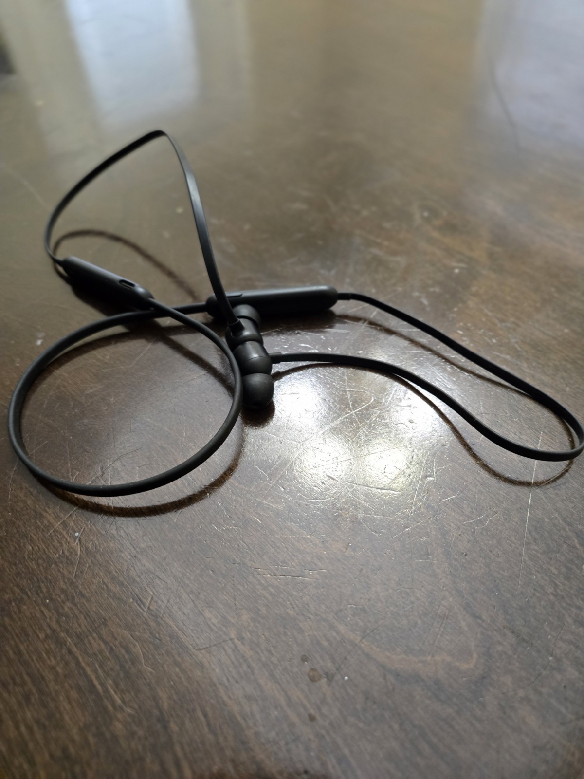Apple Beats by Dr. Dre Flex 12 Hour All-Day Wireless Bluetooth Headphones NO BOX
