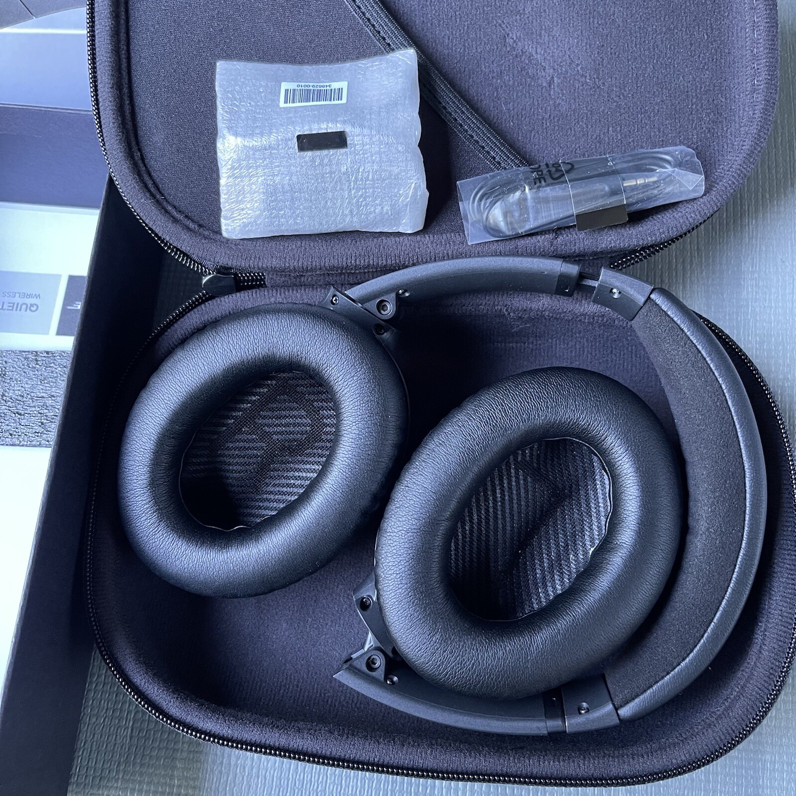 Bose QuietComfort 35 Wireless Headphones II (Android/iOS) – Black