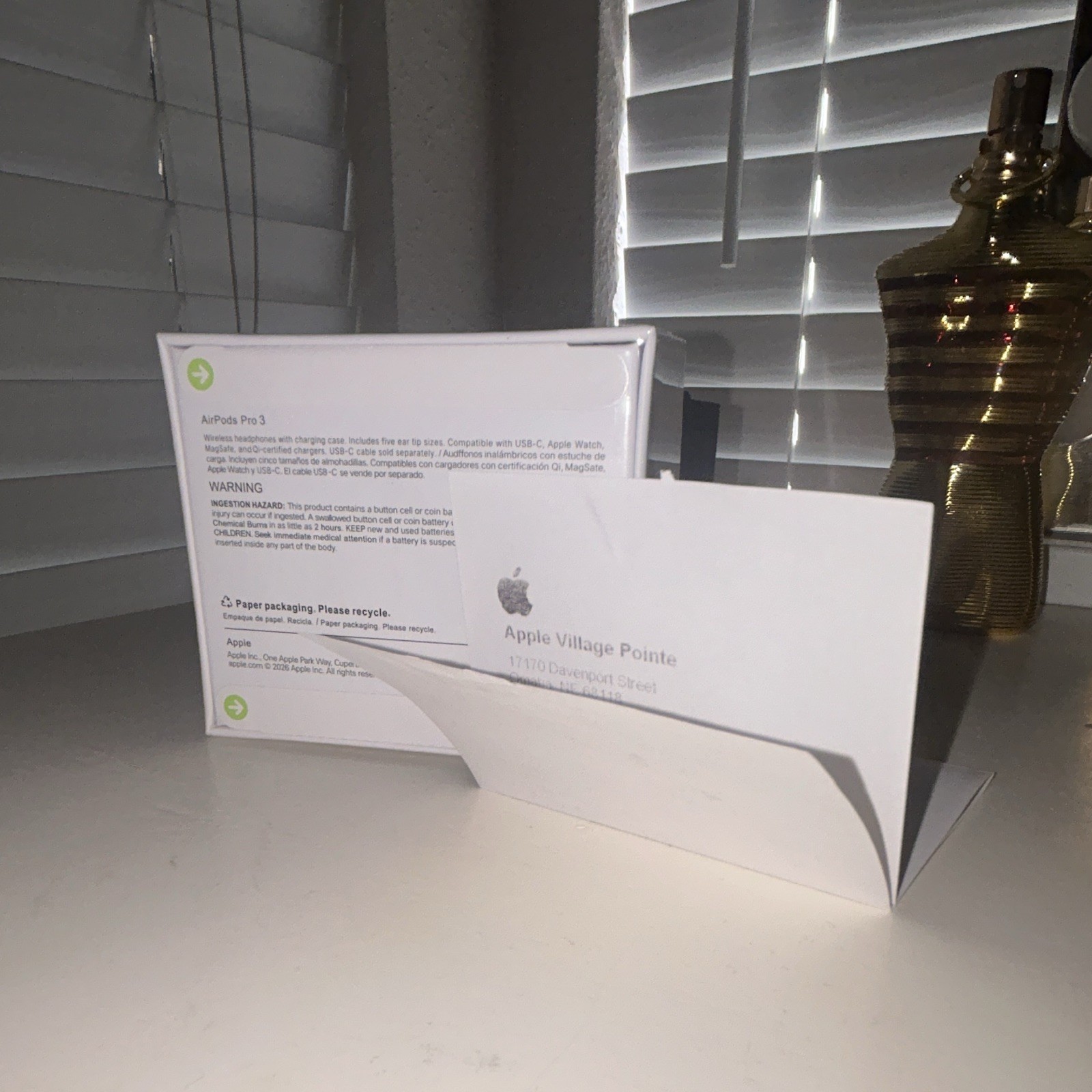 UNOPENED AirPods Pro 3 White In-Ear Bluetooth Wireless Earbuds Used