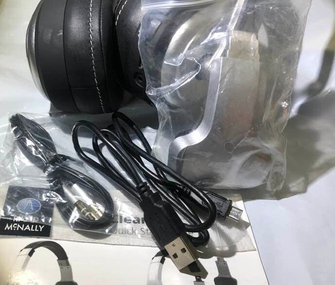 Rand Mcnally Cleardryve 200 Wireless Noise Cancelling Headset Headphones