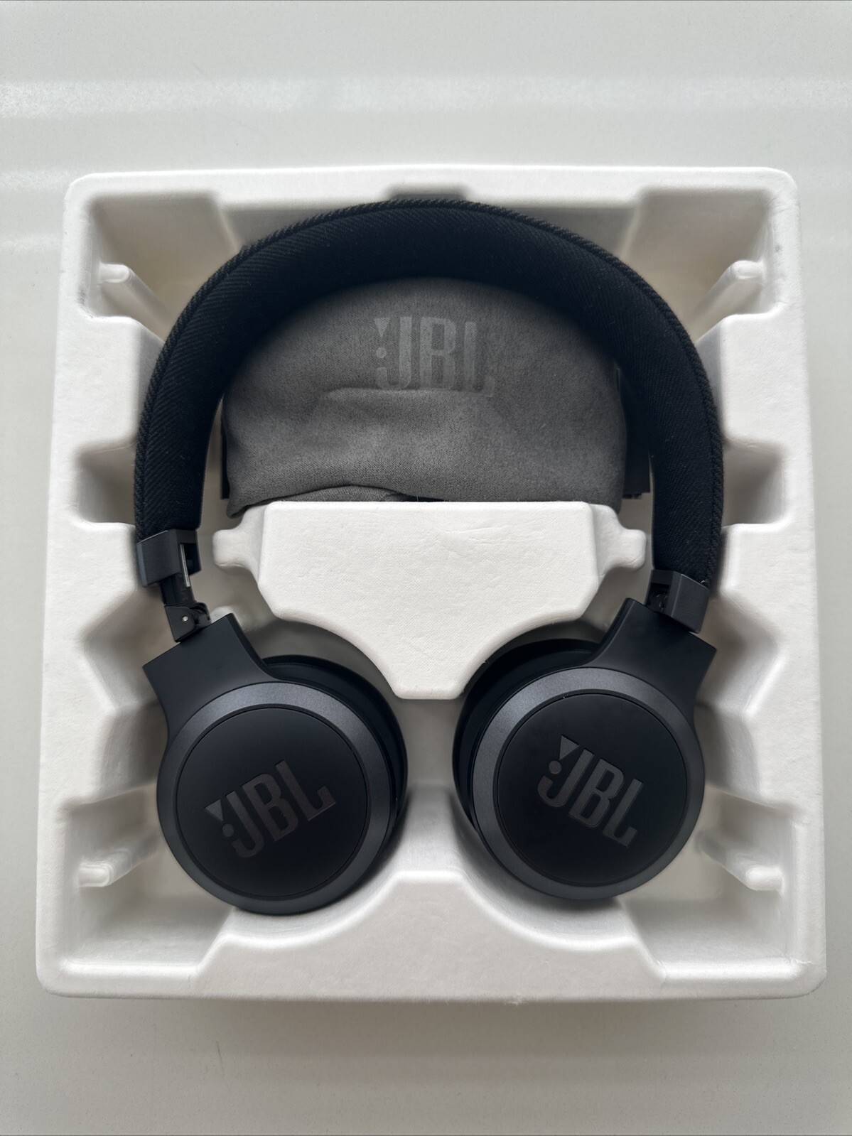Jbl Live675nc Headphones Adaptive Noise Cancelling