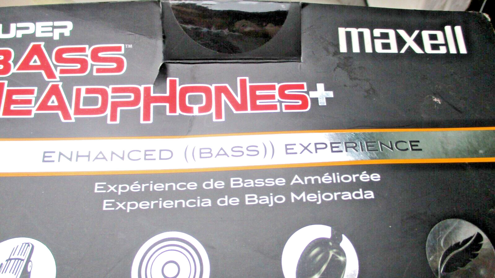 Maxell Bass Headphones With Microphone See Pictures For Details
