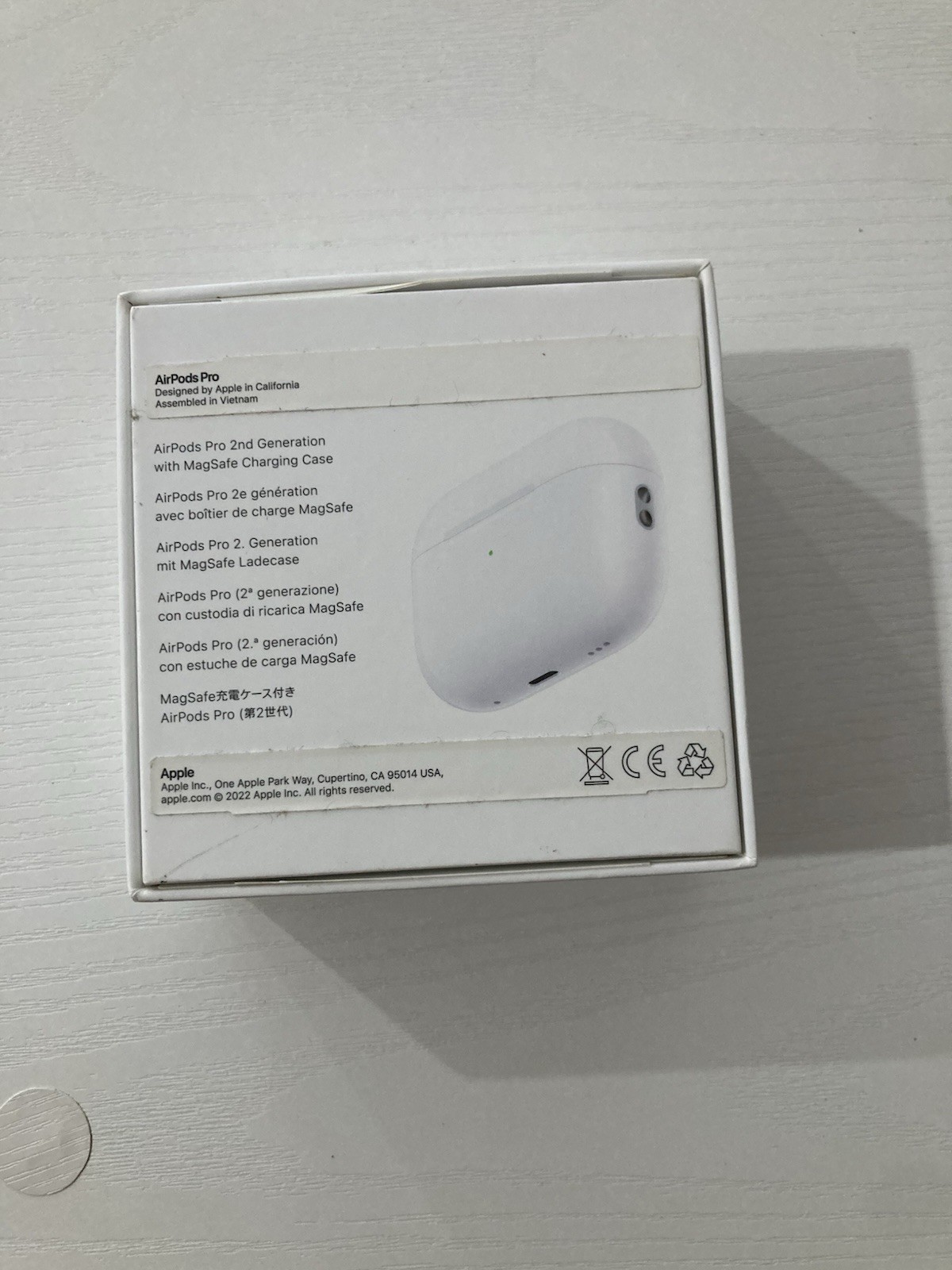 Apple AirPods Pro 2nd Gen White Bluetooth MagSafe Case
