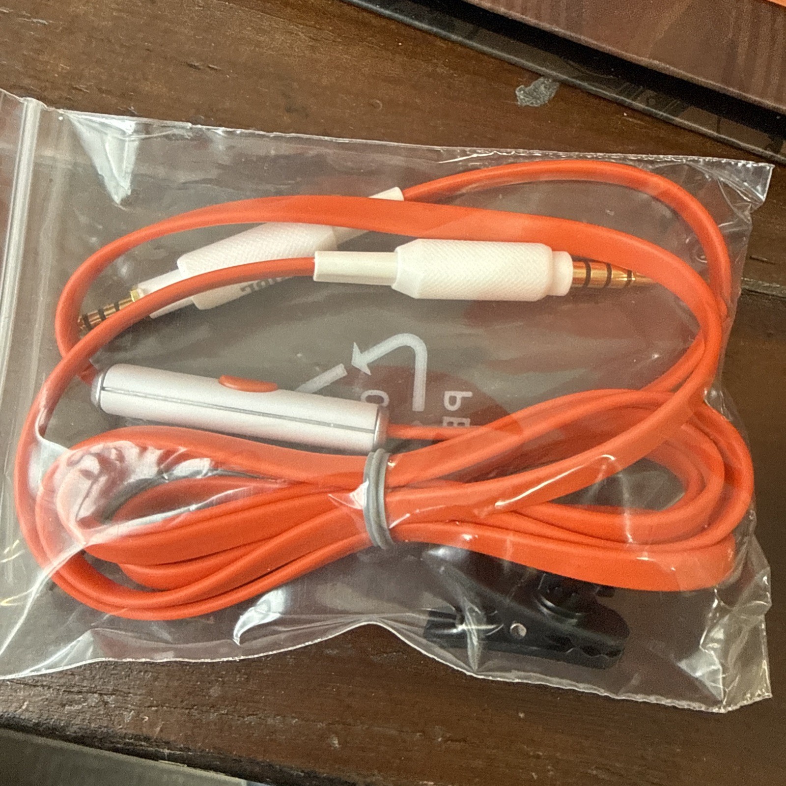 NEW JBL J55i On-Ear Headphones White/Orange Mic Remote iPhone iPad 40 mm Drivers