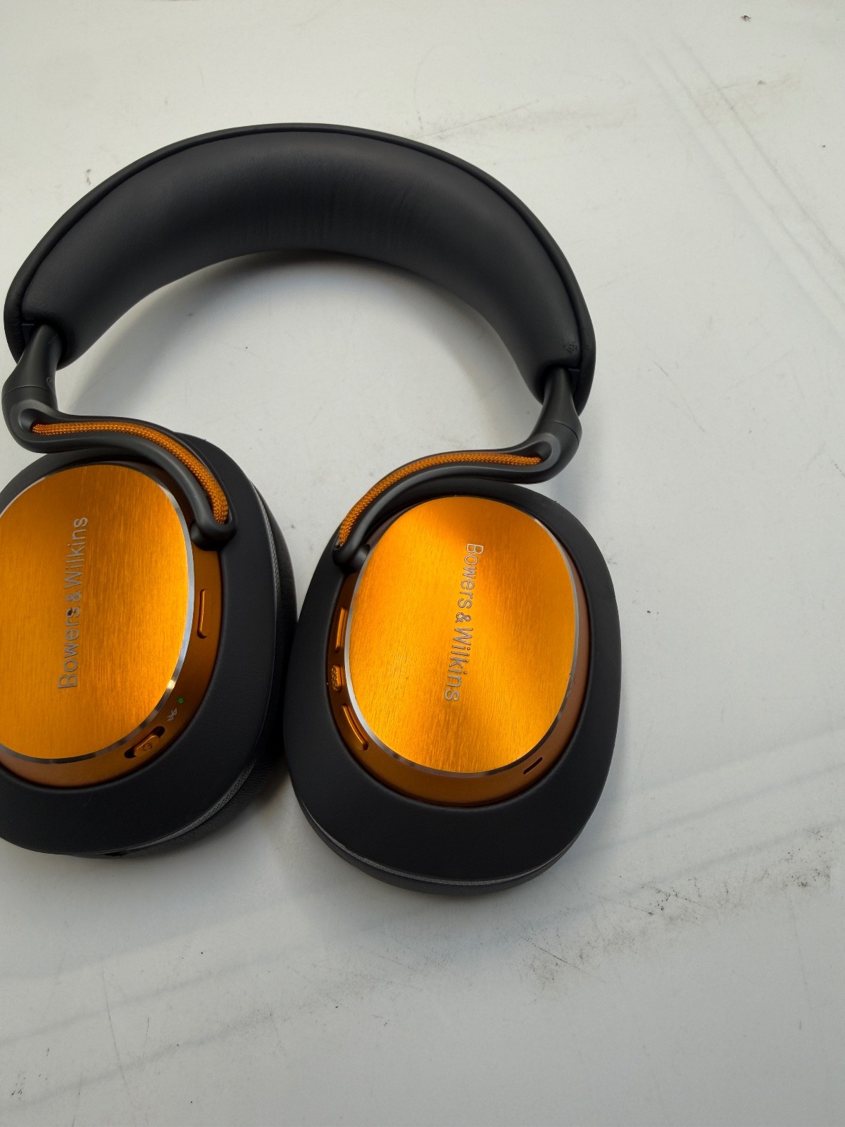 Bowers & Wilkins Px8 S2 McLaren Edition Wireless Noise Cancelling TESTED WORKING