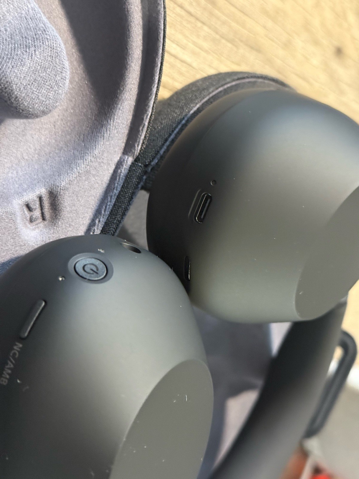 NEW Sony WH-1000XM6 Wireless Noise Canceling Headphones – Black
